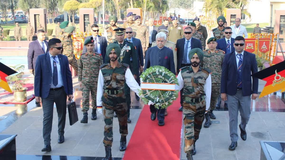 J-K LG Manoj Sinha lays wreath on the ‘Eternal Flame’ at Balidan Stambh Jammu on Republic Day