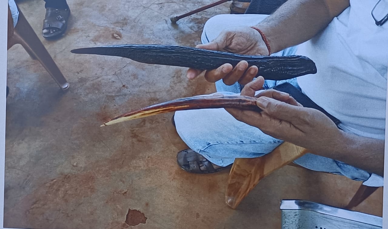 Tools used to make Kerang thread