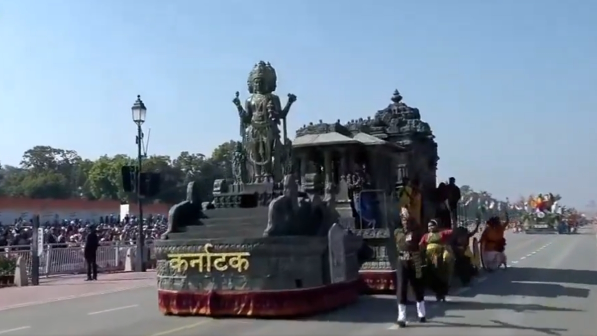 Karnataka's Lakkundi tableau draws attention at Delhi Republic Day parade