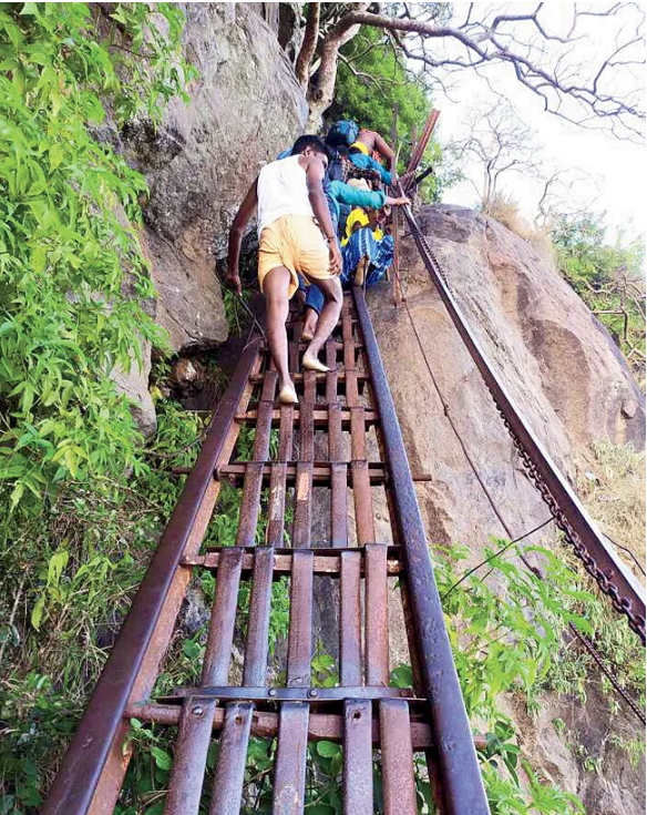 పర్వతమలై శివాలయం