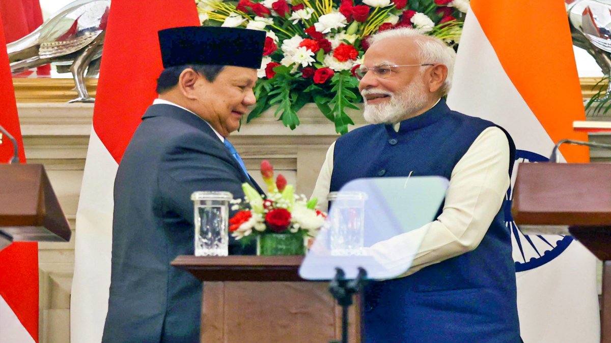 PM Modi with Indonesian President Prabowo Subianto