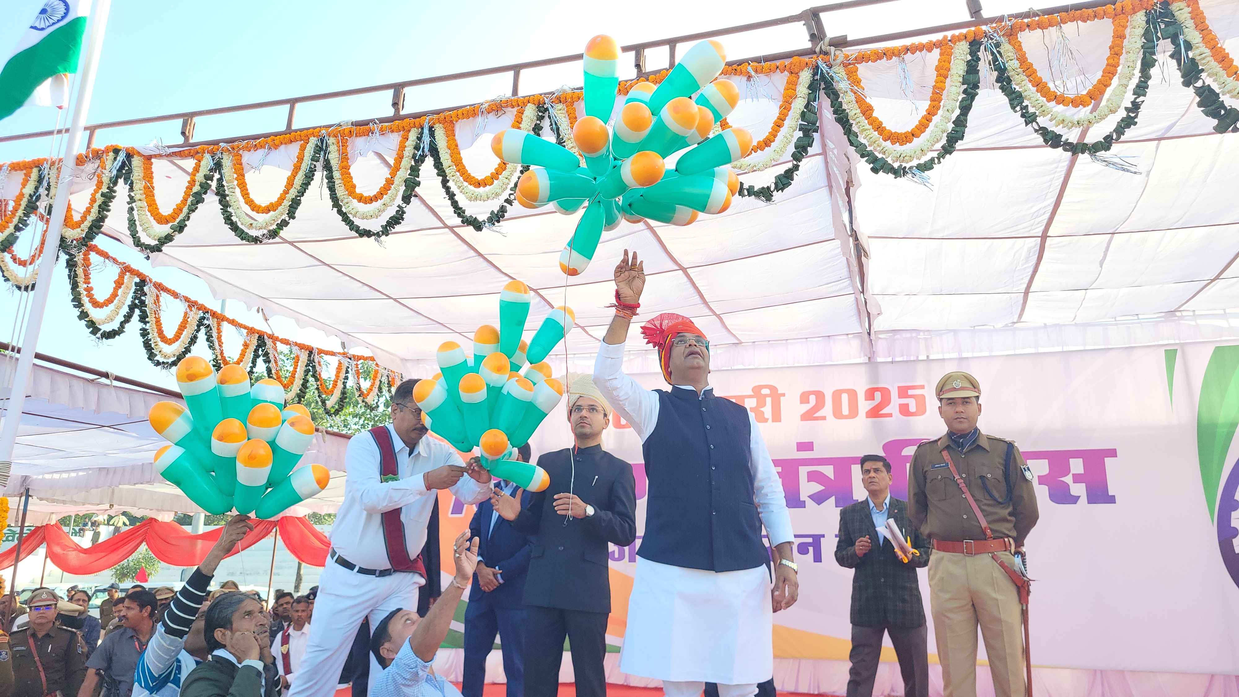 Vishwas Sarang hoisted flag Harda