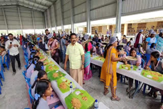 ayappakkam-president-gave-non-veg-dinner-govt-students