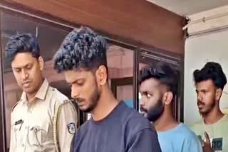 പത്തനംതിട്ട  Kerala Police  പൊലീസ്  അടൂർ  Youths attacked Police