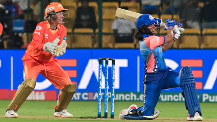 Mumbai Indians vs Gujarat Giants  Harmanpreet Kaur  WPL 2024  വനിത പ്രീമിയര്‍ ലീഗ്  മുംബൈ ഇന്ത്യൻസ്