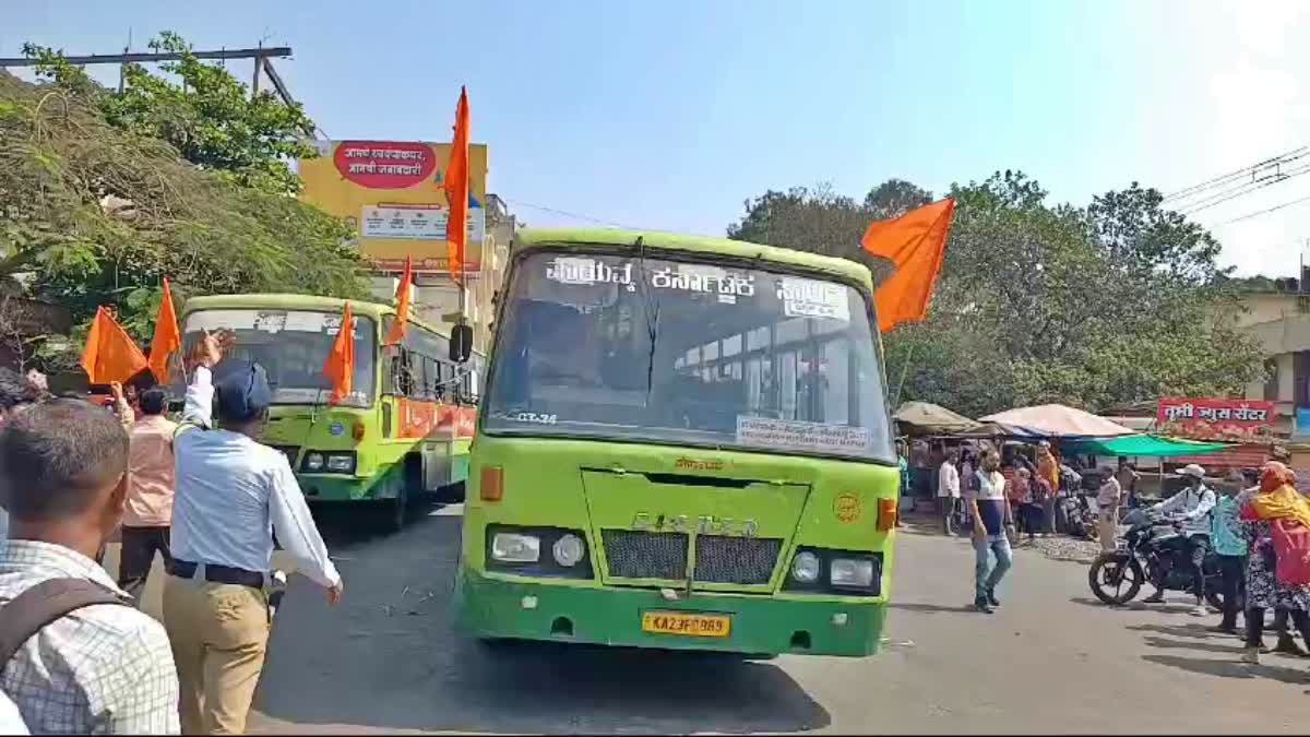 Shiv Sena na d MNS members halt buses to lodge protest.