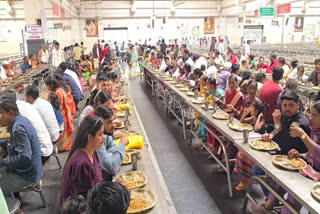 Mahashivratri 2025: Shirdi's Sai Sansthan Prepares 10,000 Kilos Of 'Sabudana Khichdi' For Devotees