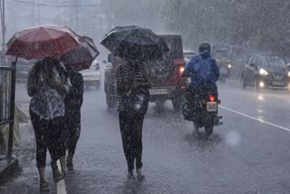 HEAT WAVE WARNING KERALA  HIGH TEMPERATURE IN KERALA  കേരളത്തില്‍ ഉഷ്‌ണ തരംഗം  rain alert in kerala