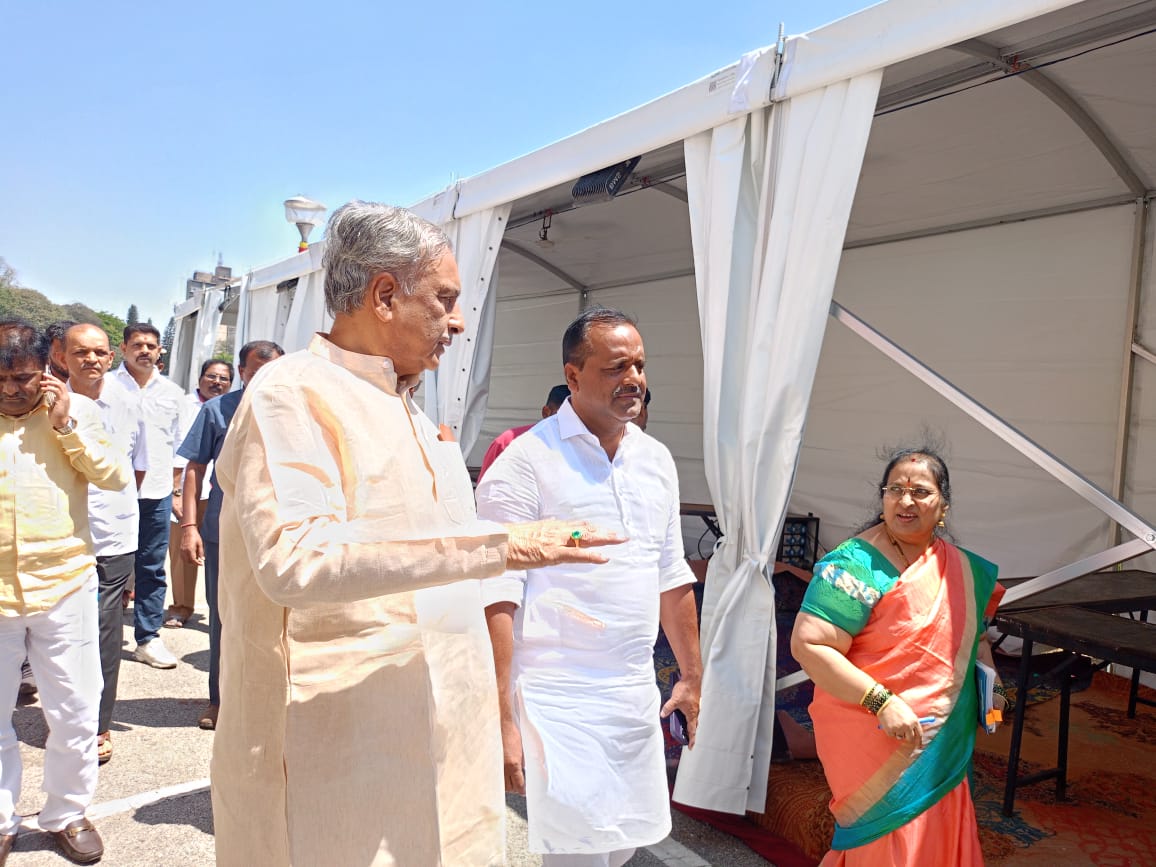 Speaker UT Khader inspects preparations for Book fair