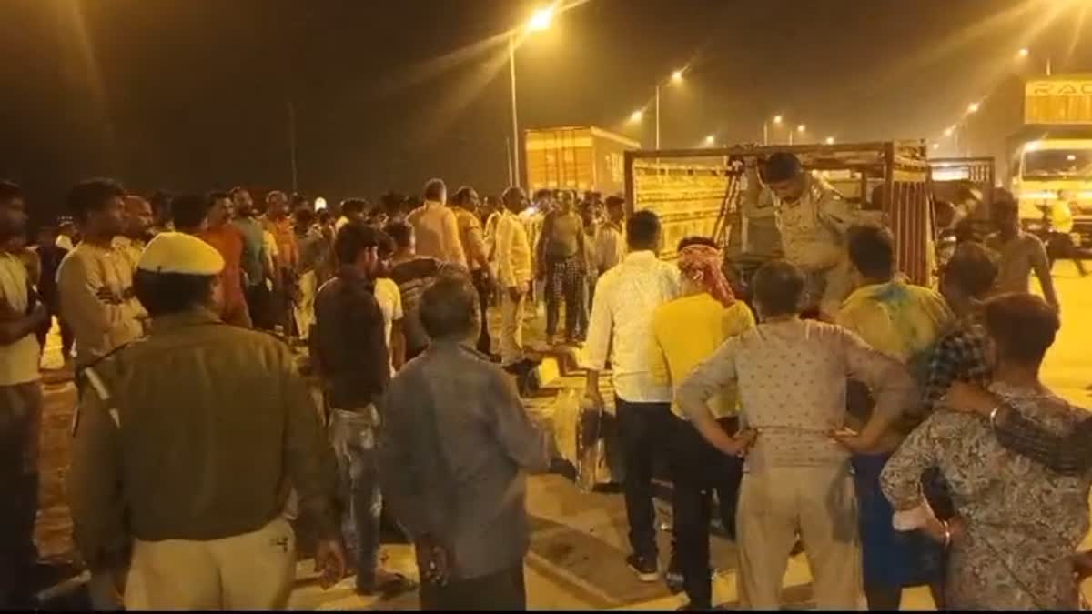 Four Youths on Way to Celebrate Holi Killed in Horrific Road Accident in Uttar Pradesh