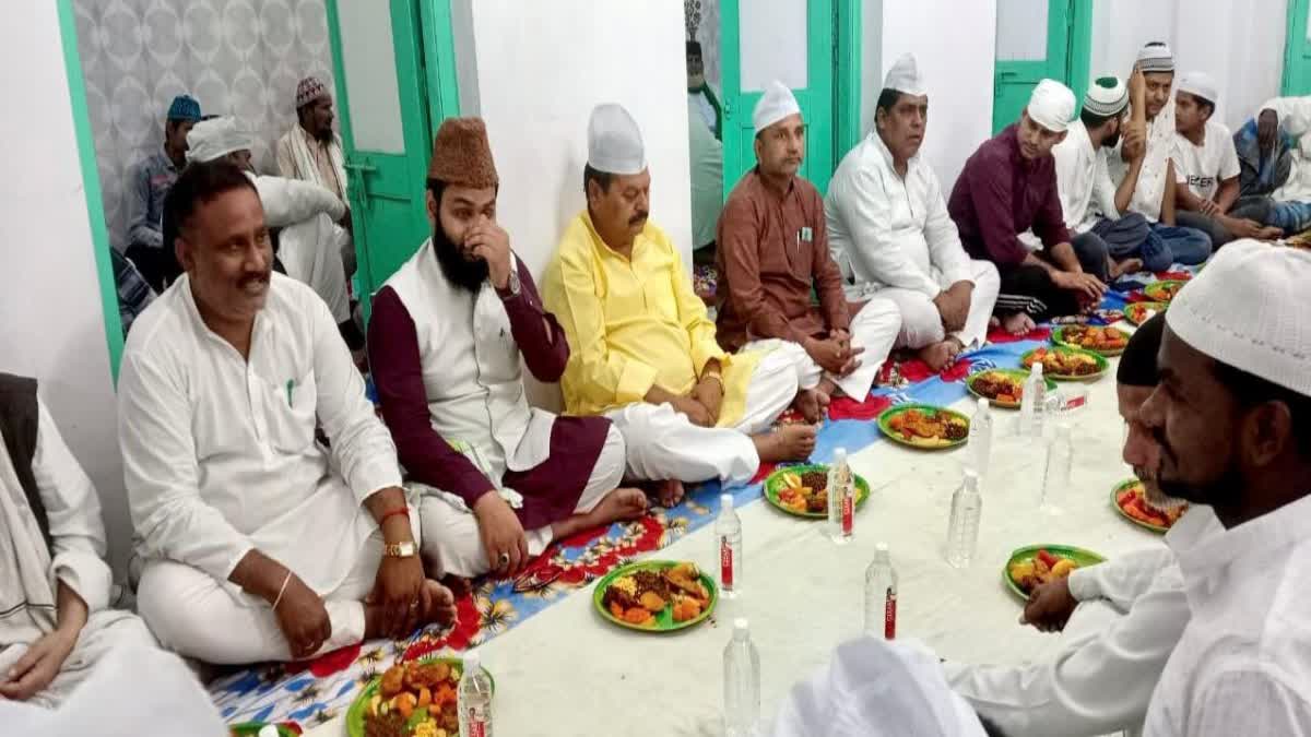 Iftar Party organized in Khanqah (Monastery) Bithu Sharif of Gaya