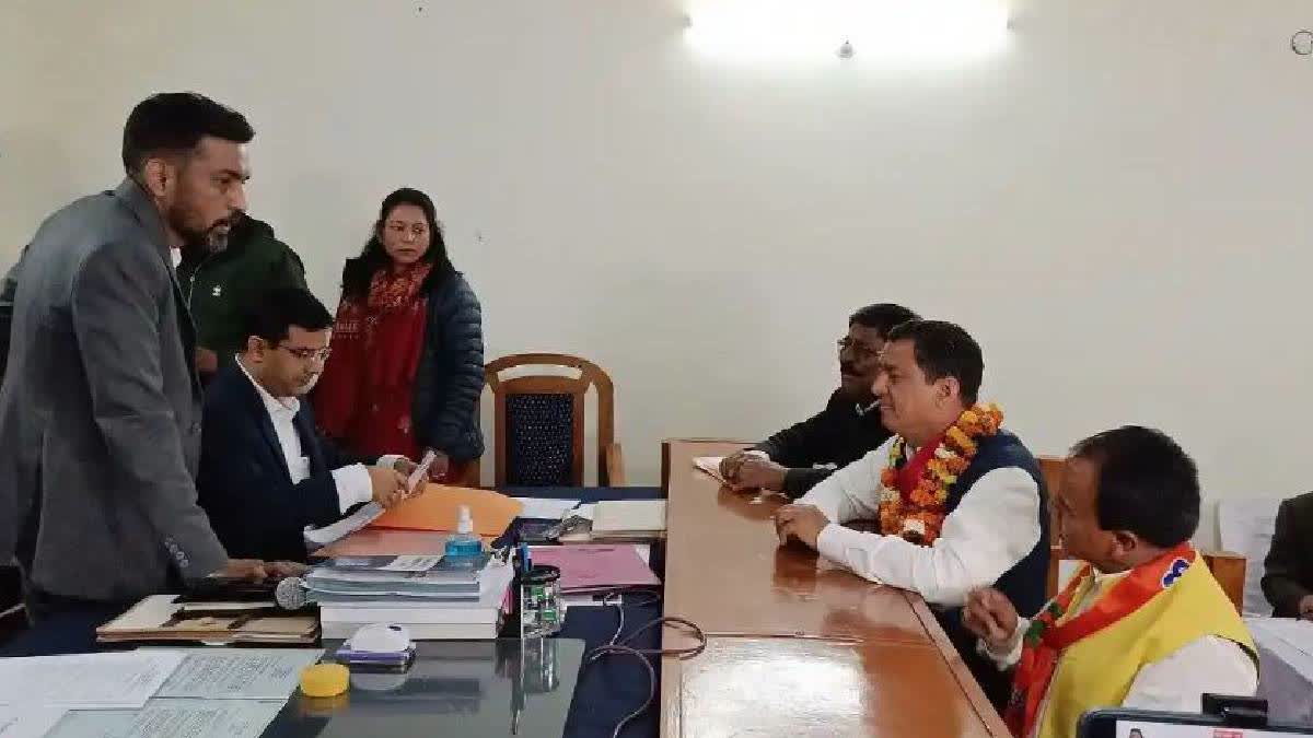 Lok Sabha Election 2024: BJP's Anil Baluni Files Nomination for Garhwal Seat