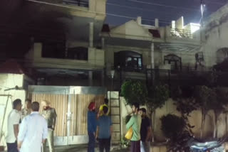 Thieves tried to robbe in a locked house near Ludhiana Ansal Plaza, police came to the spot