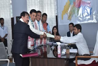 SARBANANDA SONOWAL FILES NOMINATION