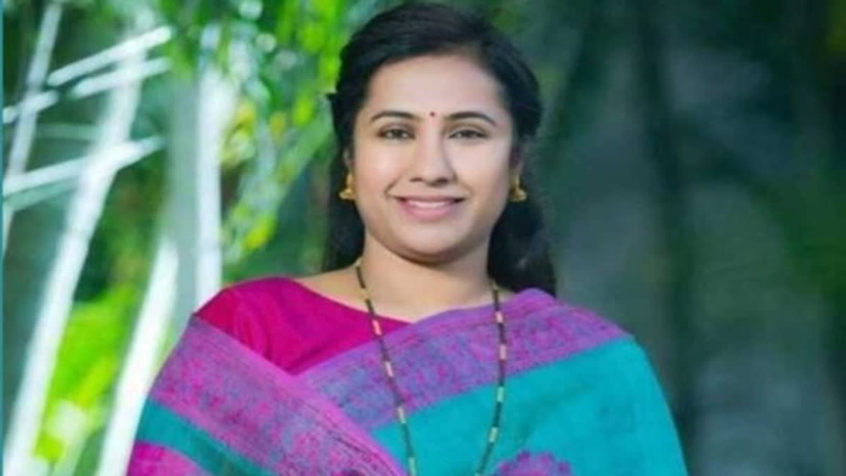 Violation of rights against Minister of State Meghna Bordikar