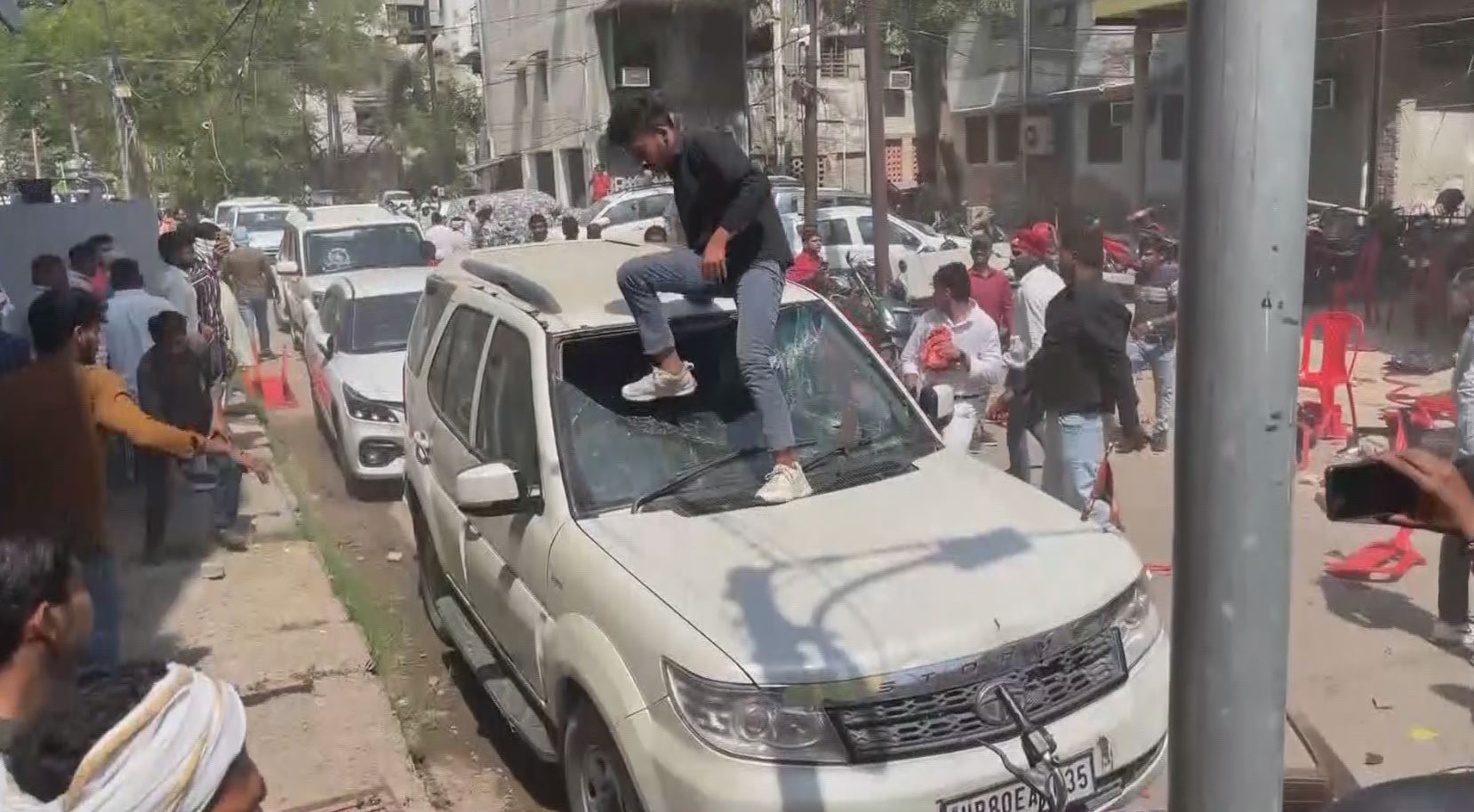Rana Sanga Row Karni Sena Rides Bulldozers To SP MP Ramji Lal Suman's House In Agra