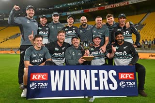 NZ Beat PAK 8 Wickets