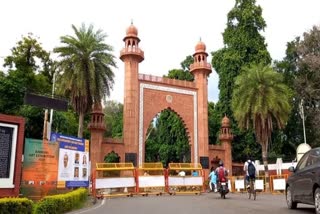 دسویں جماعت کے امتحان کے نتائج کا اعلان، نوشین فاطمہ سرفہرست