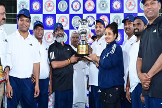 CM11 won friendly cricket match
