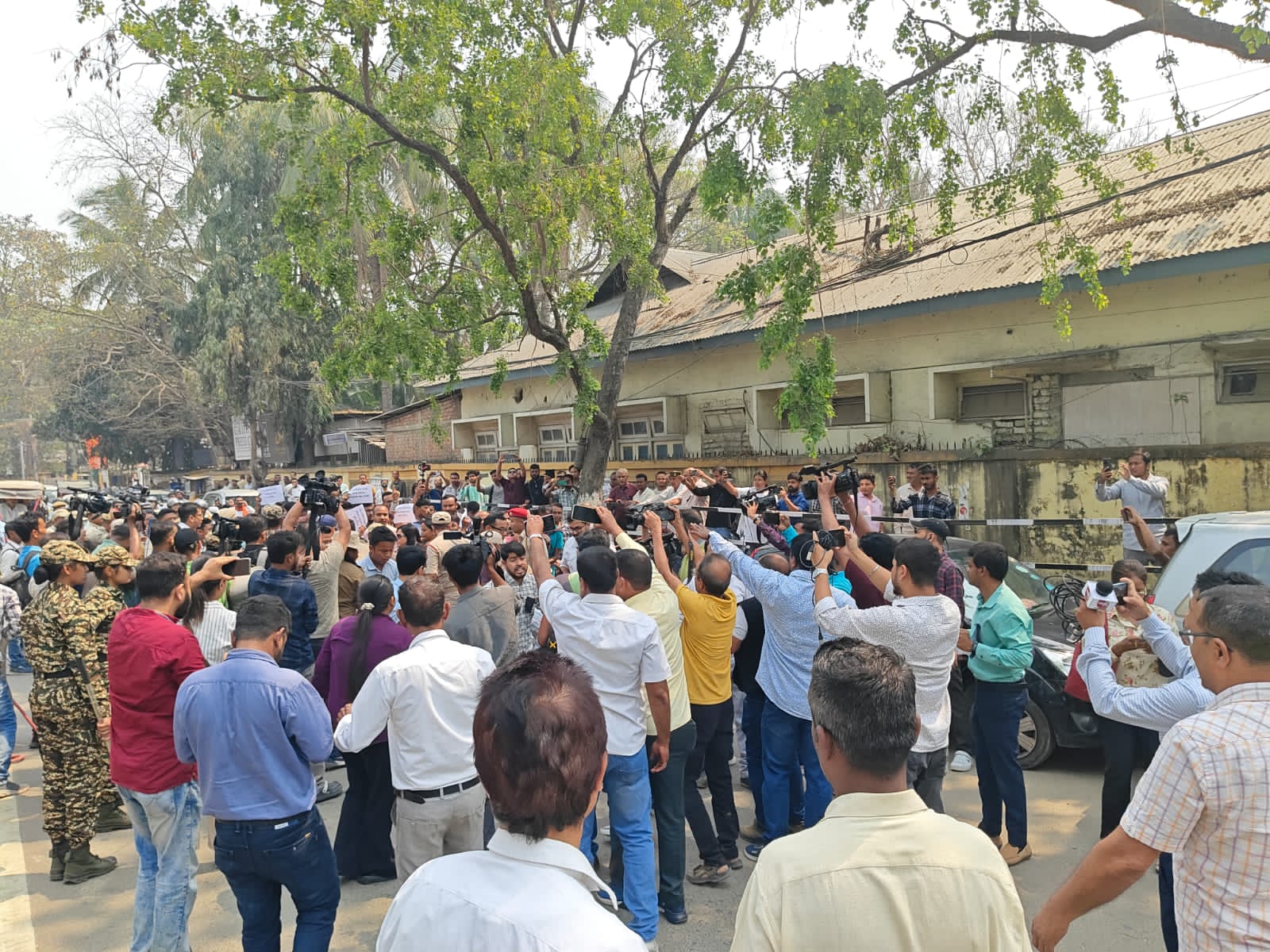 Protests in various parts of state against the arrest of senior journalist Dilwar Hussain