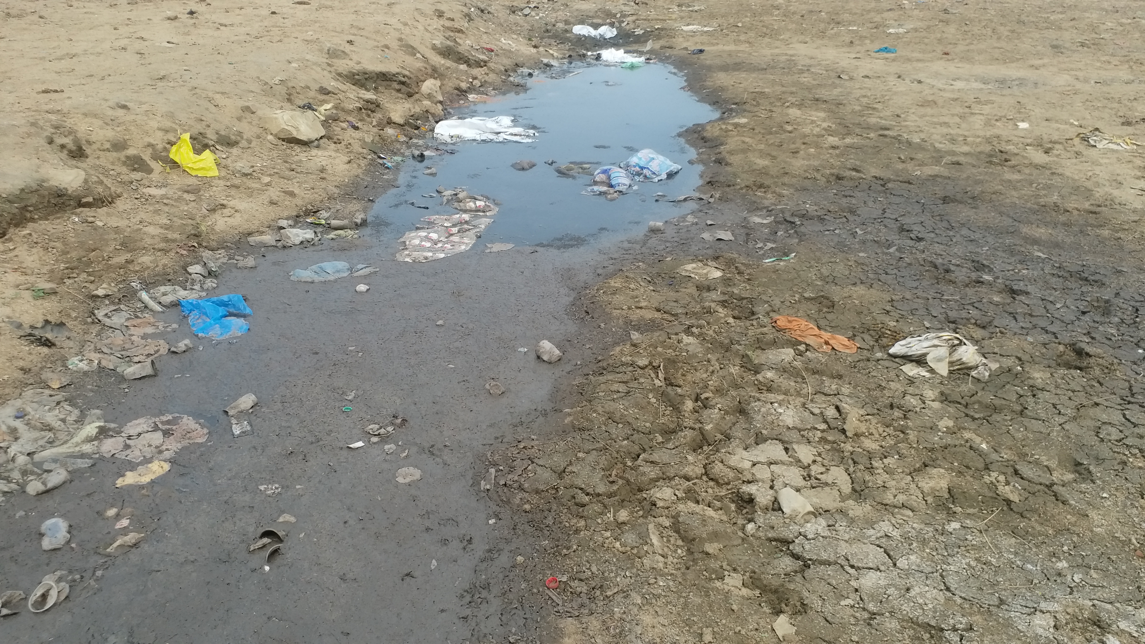 Rubber Dam Dried Up In Gaya