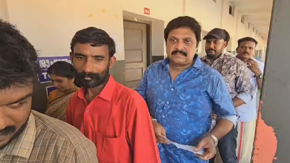 LOK SABHA ELECTION 2024  K B GANESH KUMAR CAST HIS VOTE  GANESH KUMAR ON EP JAYARAJAN ISSUE  KERALA LOK SABHA ELECTION 2024