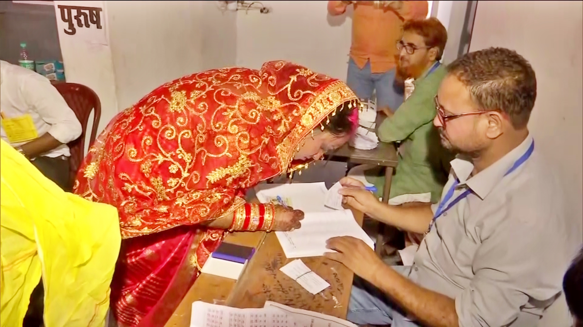 bride cast her vote before Vidai