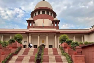 https://www.etvbharat.com/en/!bharat/supreme-court-verdict-on-friday-on-100-percent-evm-vvpat-verification-enn24042507771