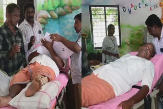 VOTER WITH BROKEN LEG KOLLAM  LOK SABHA ELECTION 2024  ലോക്‌സഭ തെരഞ്ഞെടുപ്പ് കൊല്ലം  ഒടിഞ്ഞ കാലുമായി ബൂത്തിലേക്ക്