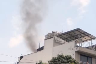 fire in play school in delhi