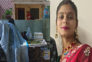 Girl's hair stuck in sugarcane juice machine