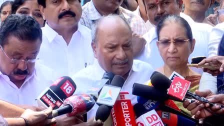 AK ANTONY  AK ANTONY CAST HIS VOTE  THIRUVANANTHAPURAM CONSTITUENCY  LOK SABHA ELECTION 2024