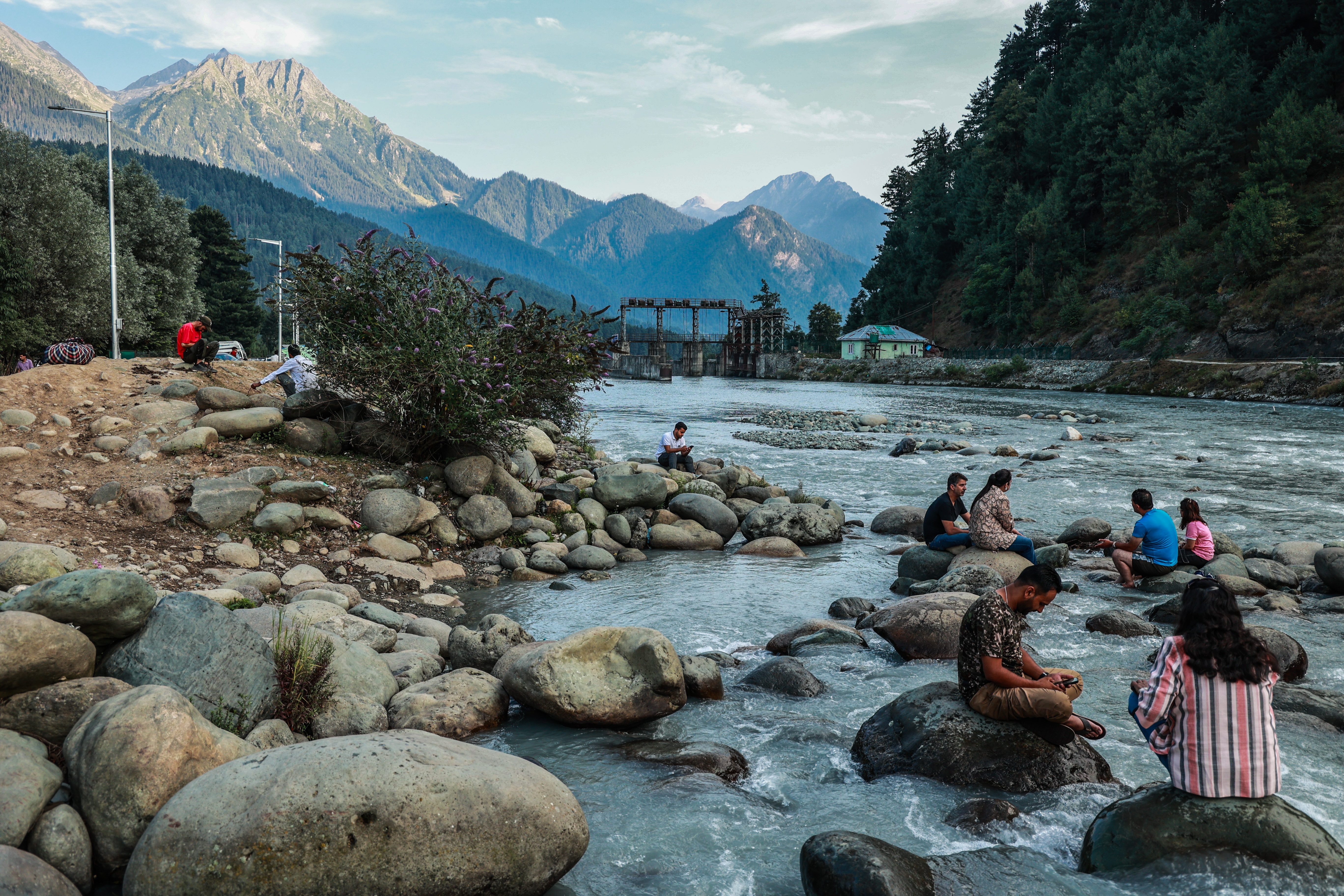 pahalgam attack update  Pahalgam  Attack in Pahalgam tourist area  പഹല്‍ഗാം ടൂറിസം