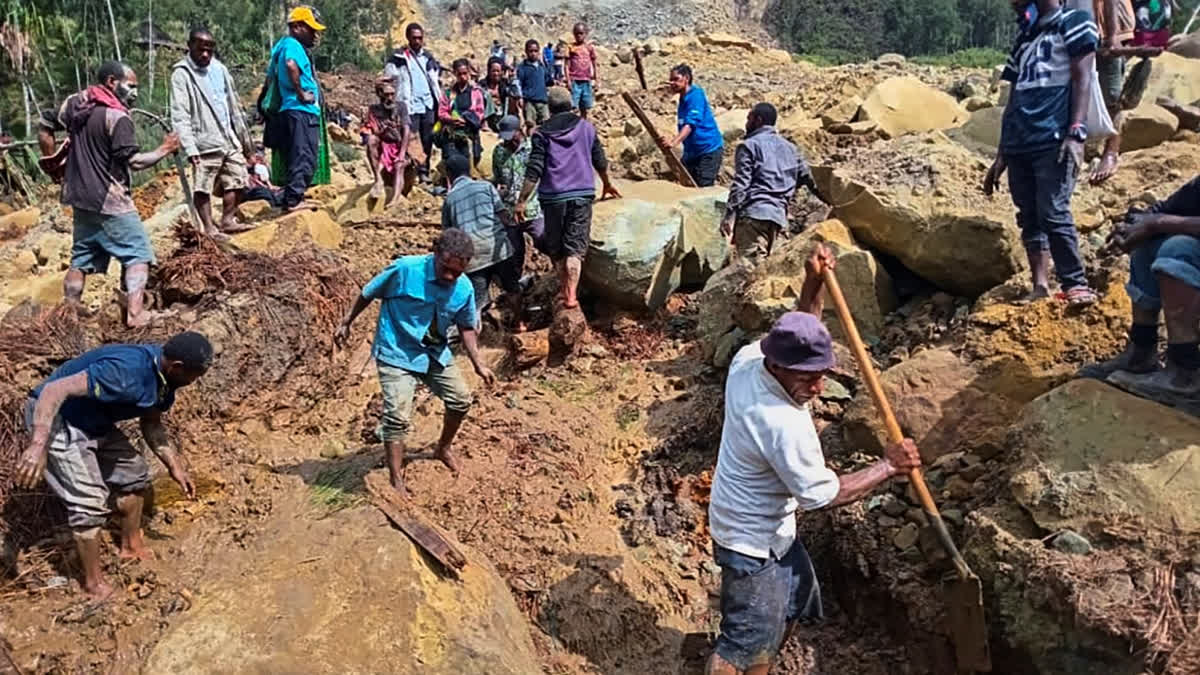 Over 670 People Died in a Massive Papua New Guinea Landslide, UN Estimates, as Survivors Seek Safety
