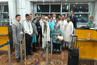 delhi hajj flight