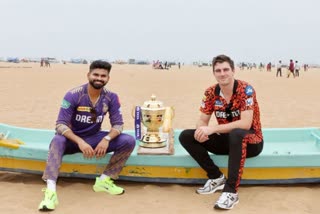 KKR மற்றும் SRH அணி கேப்டன்களின் புகைப்படம்