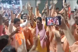 INDORE EX MLA DANCE VIDEO VIRAL