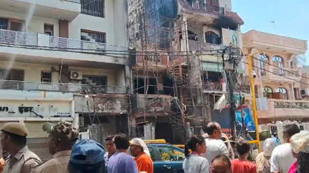 Fire breaks out in 4-storey building in Krishna Nagar; 3 including elderly woman tragically die, 10 burnt