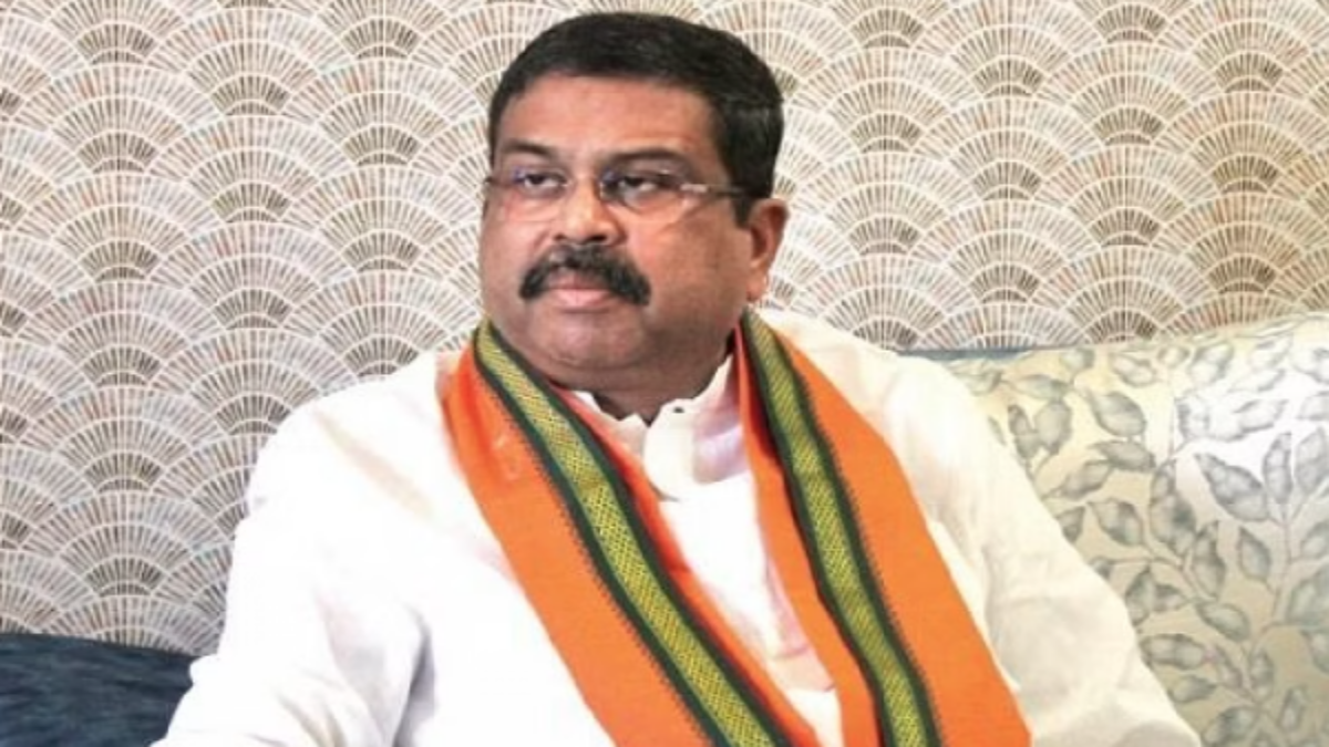 dharmendra pradhan on emergency