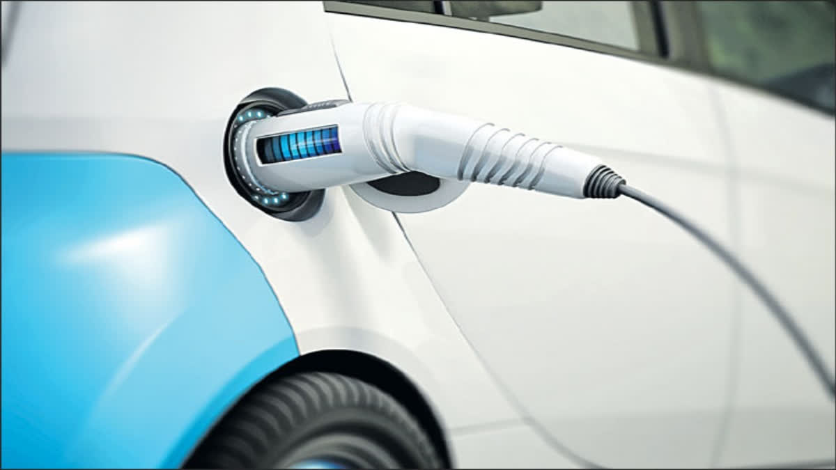 Electric vehicle insurance: Do's and don'ts