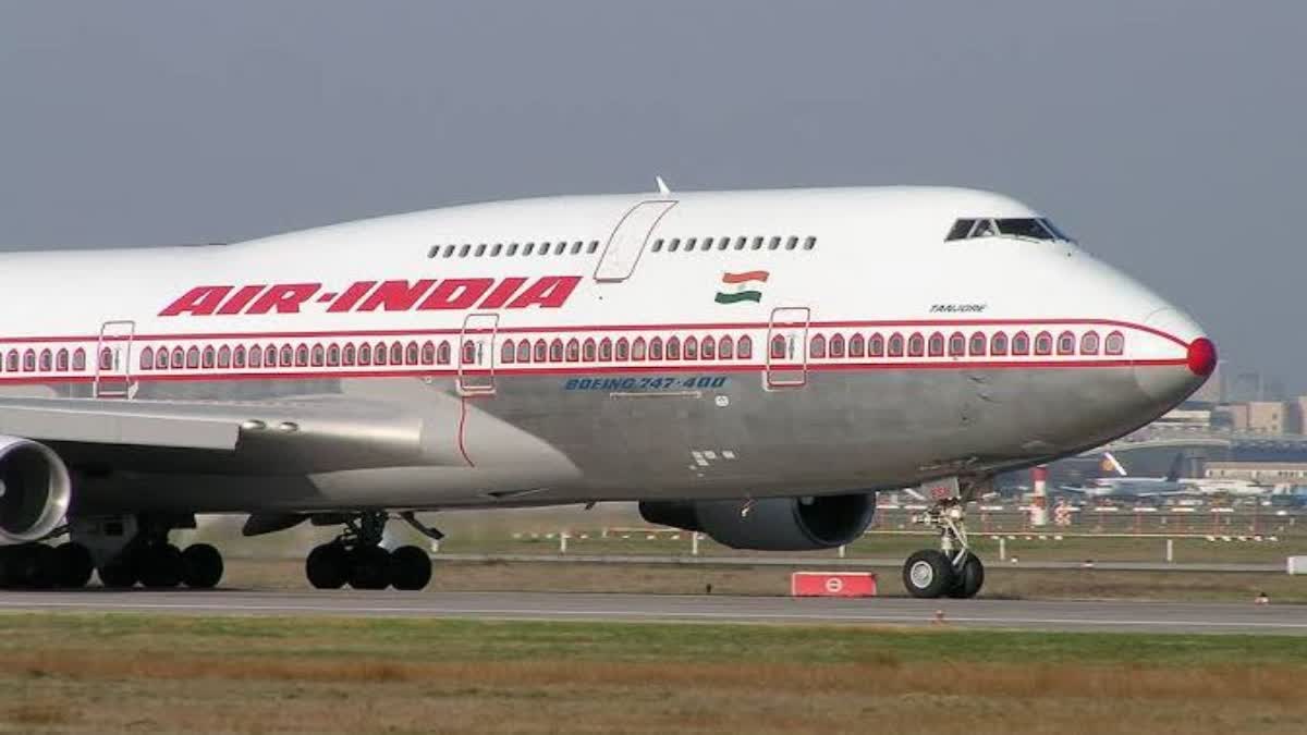 Jaipur airport: પાયલટે દિલ્હીથી જયપુરમાં ફ્લાઇટ ડાયવર્ટ કરી, કહ્યું ડ્યુટી અવર પૂરો થયો