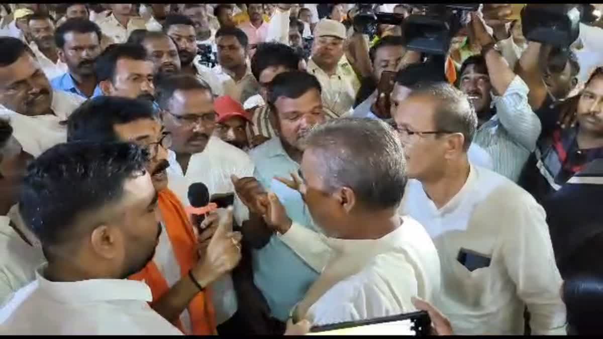 Argument between BJP activists in Bagalkot