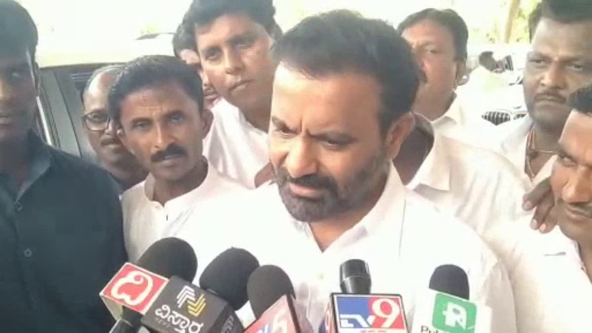 santhosh-lad-reaction-on-scams-during-bjp-government-period