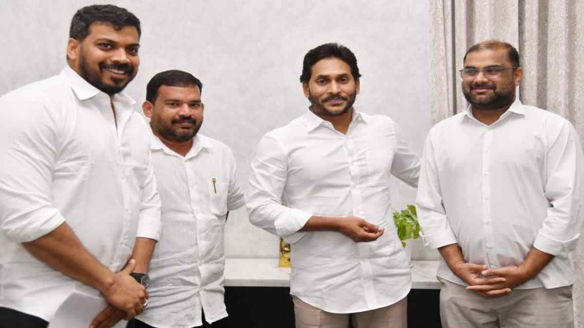 anil kumar yadav met cm jagan