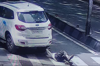 Hit and run: Pedestrian run over by U-turn-taking car, dies on spot