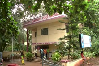 suspicious-death-of-student-in-davangere-dot-complaint-filed-by-parents