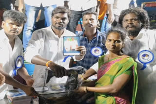 actor-vijay-welfare-programs-on-behalf-of-vijay-makkal-iyakkam-in-tirupathur