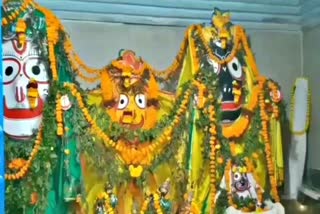 navami sandhya darshan of holy trinity