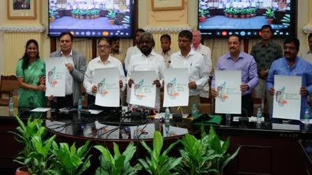 minister-ishwar-khandre-released-the-logo-of-the-forest-department