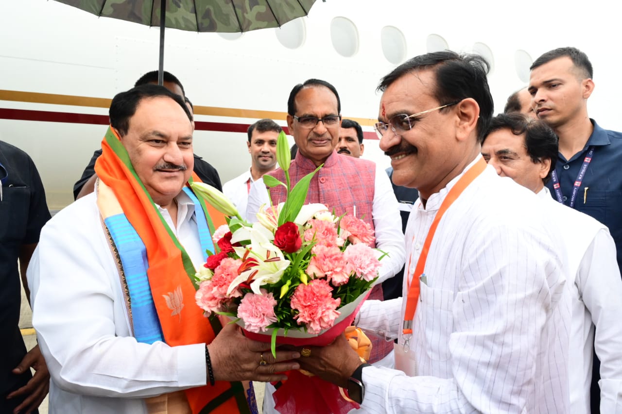 VD Sharma welcoming JP Nadda